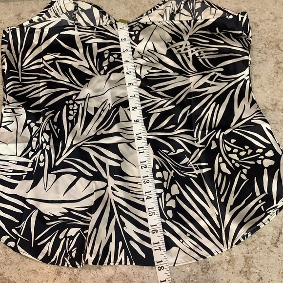 NWOT FRAME Palm-Printed V-Neck Cami in 100% Washable Silk Size Large - Picture 10 of 13